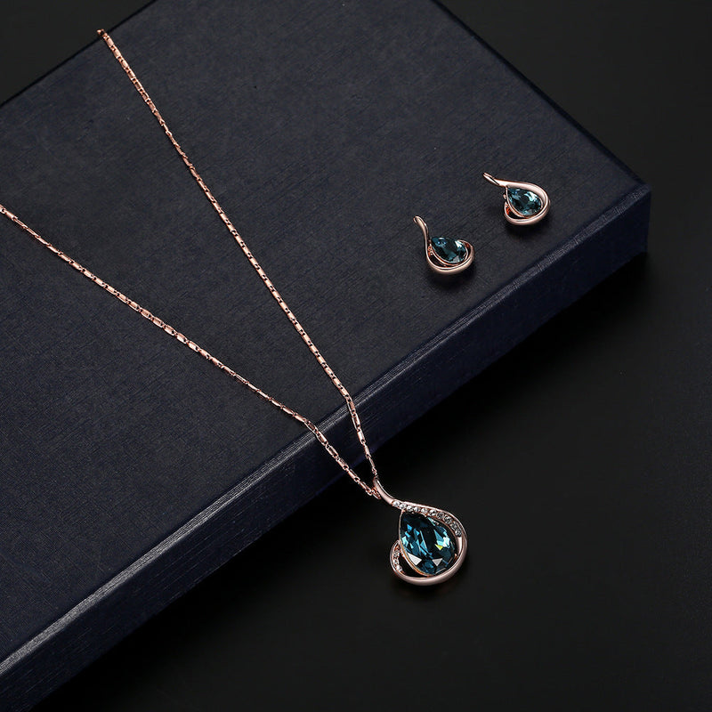 Regal Charm Styles